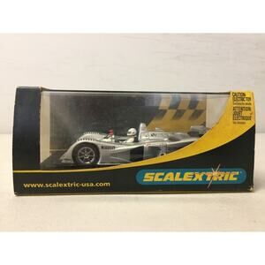 SCALEXTRIC C2258 Cadillac LMP "GM Racing No. 1" 1:32 Scale Slot Car w/ Box
